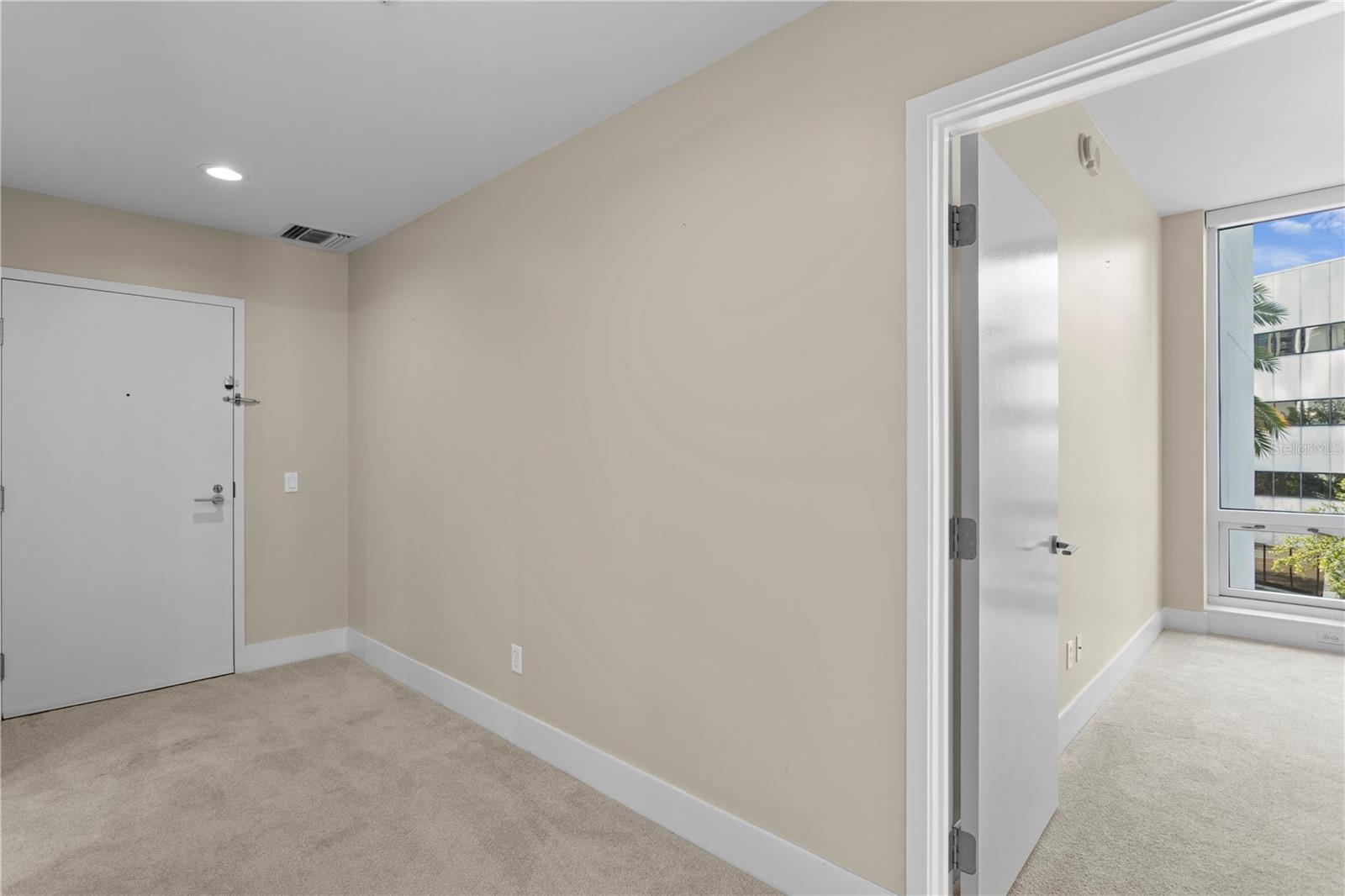 unit entrance/ hallway