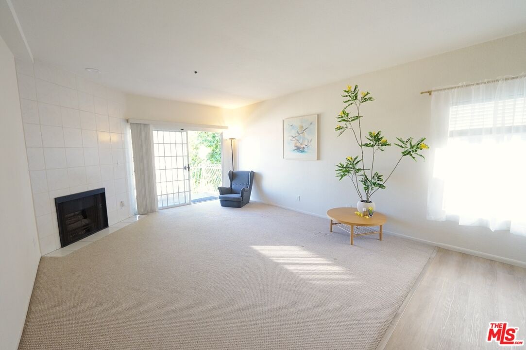 bright and airy living room wi