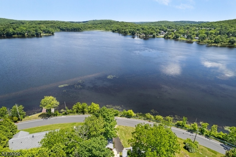 Lake Life at Your Doorstep