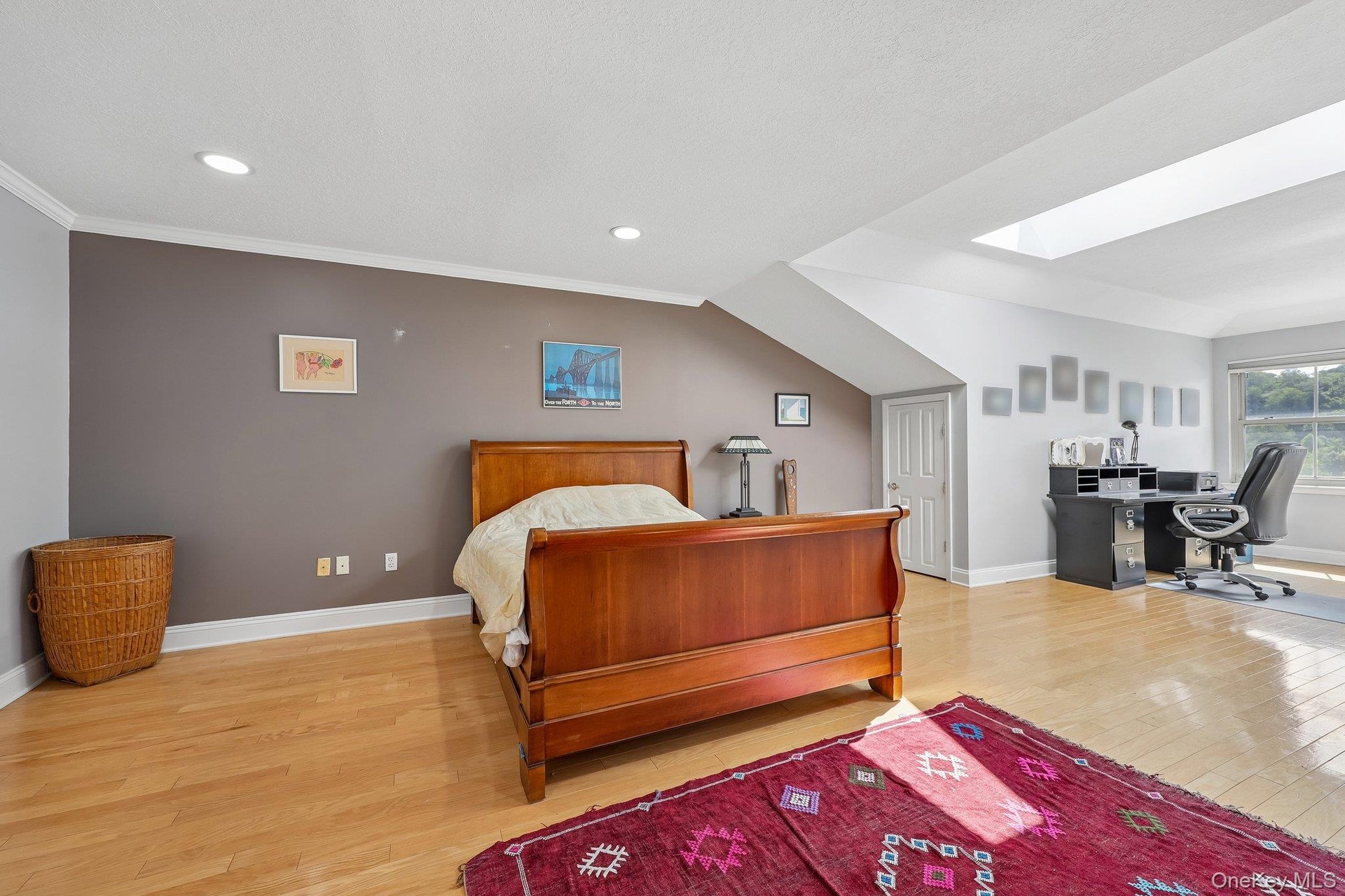 Second level primary bedroom loft