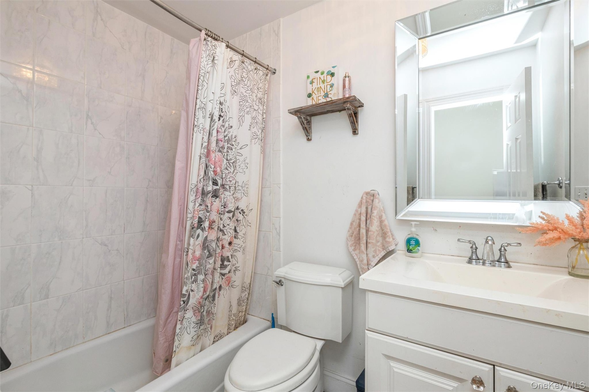 Full Bath Upstairs