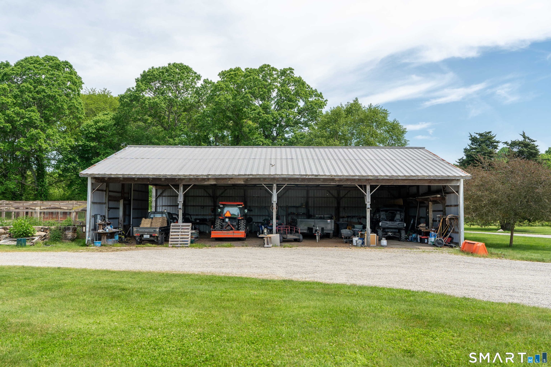 Barn