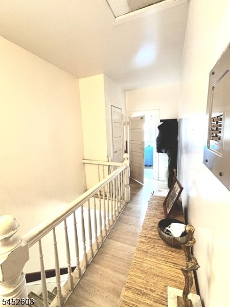 2nd floor landing area