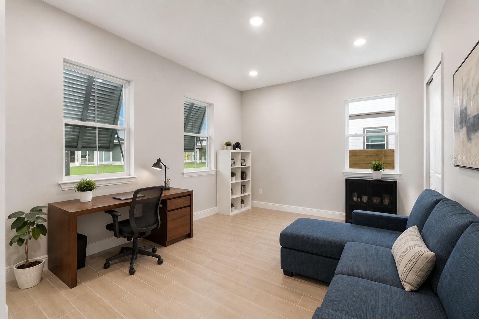 Virtually staged furniture