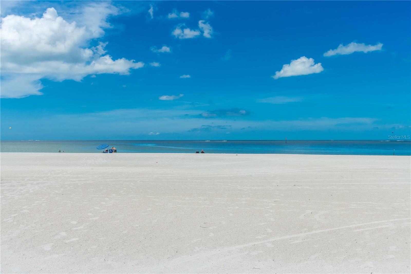 WE'VE GOT THE BEACH! TREASURE ISLAND