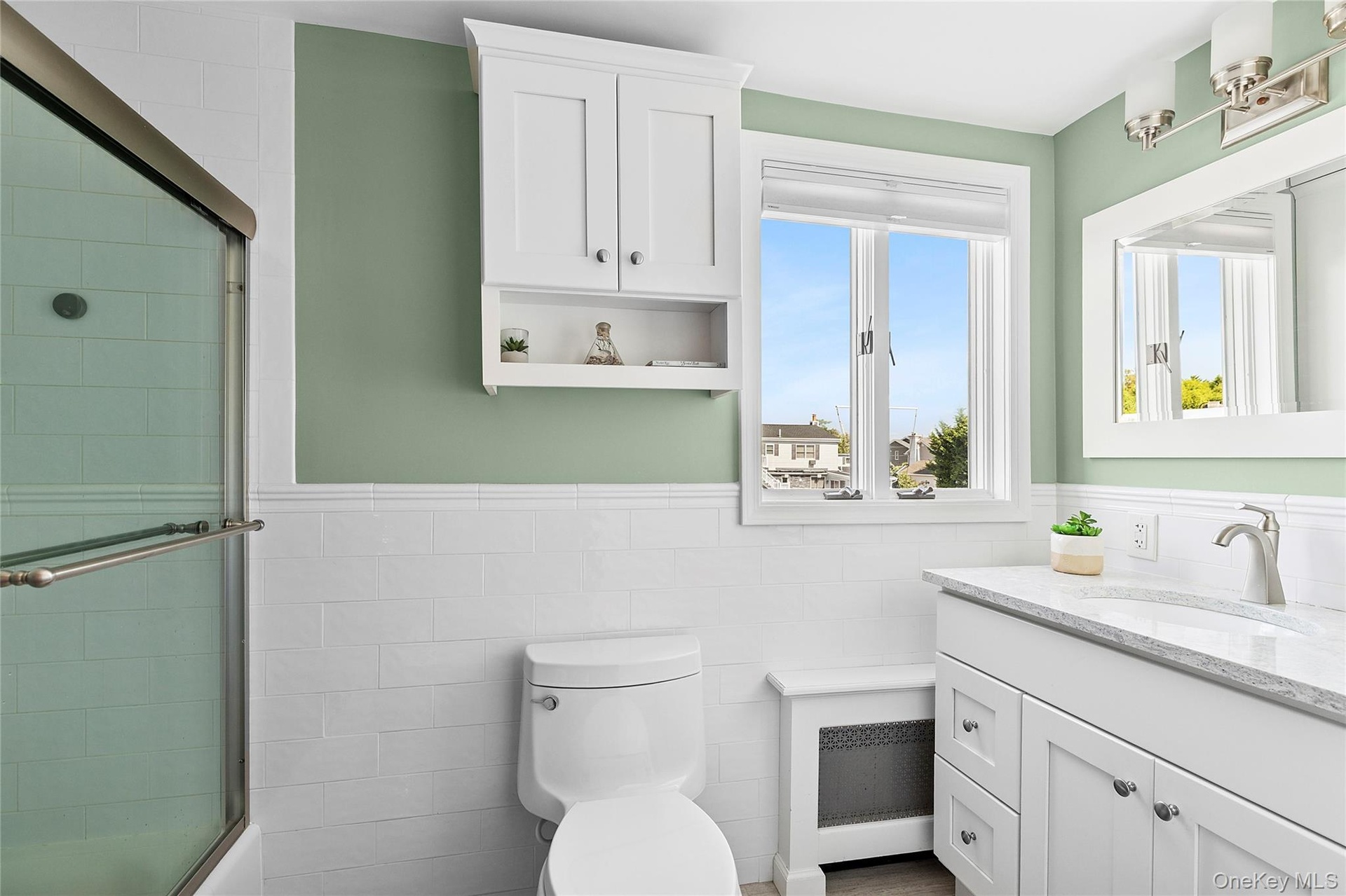 Full Bathroom