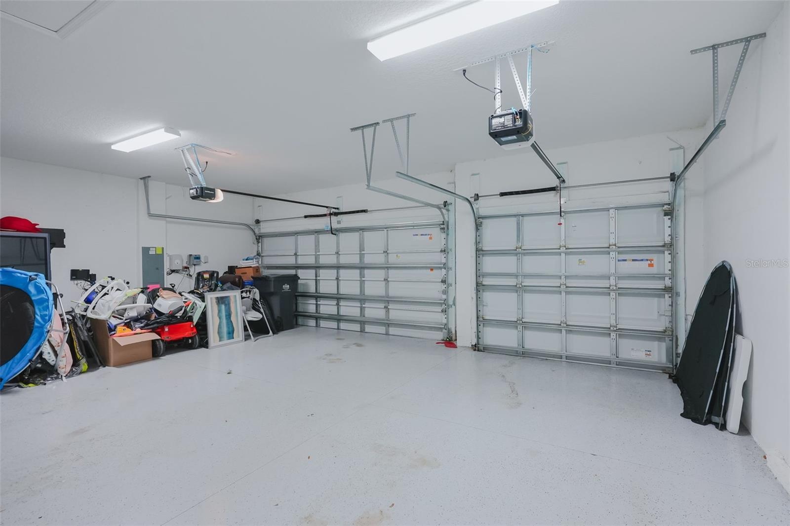 3 car garage