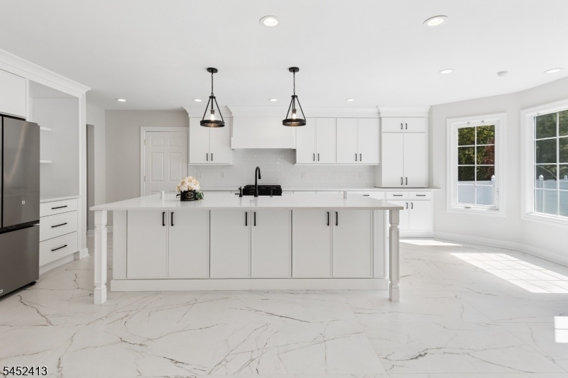 Kitchen 4