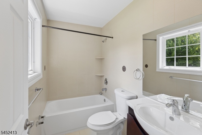 Princess Suite Bath