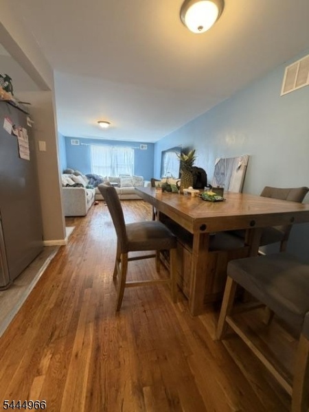 unit 1 dining