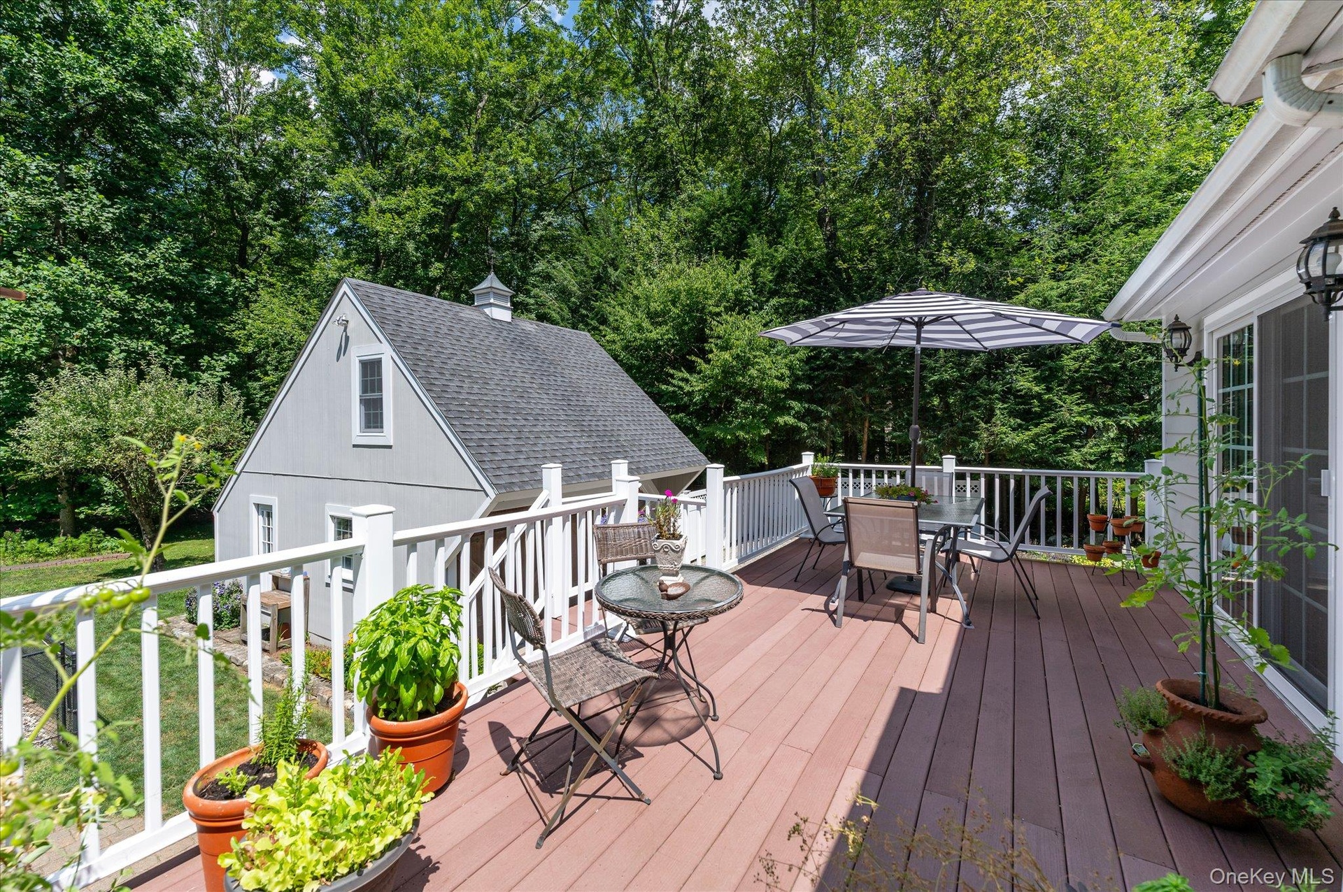 Deck