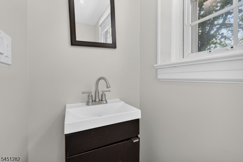 Powder room