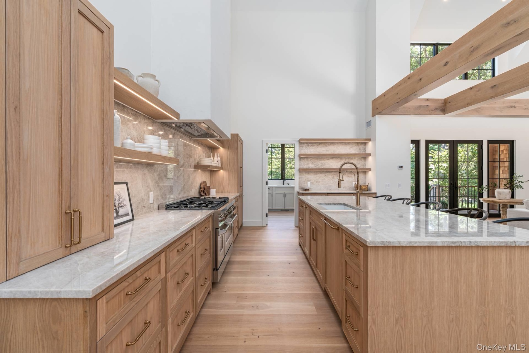 169 N Ferry Road, Shelter Island