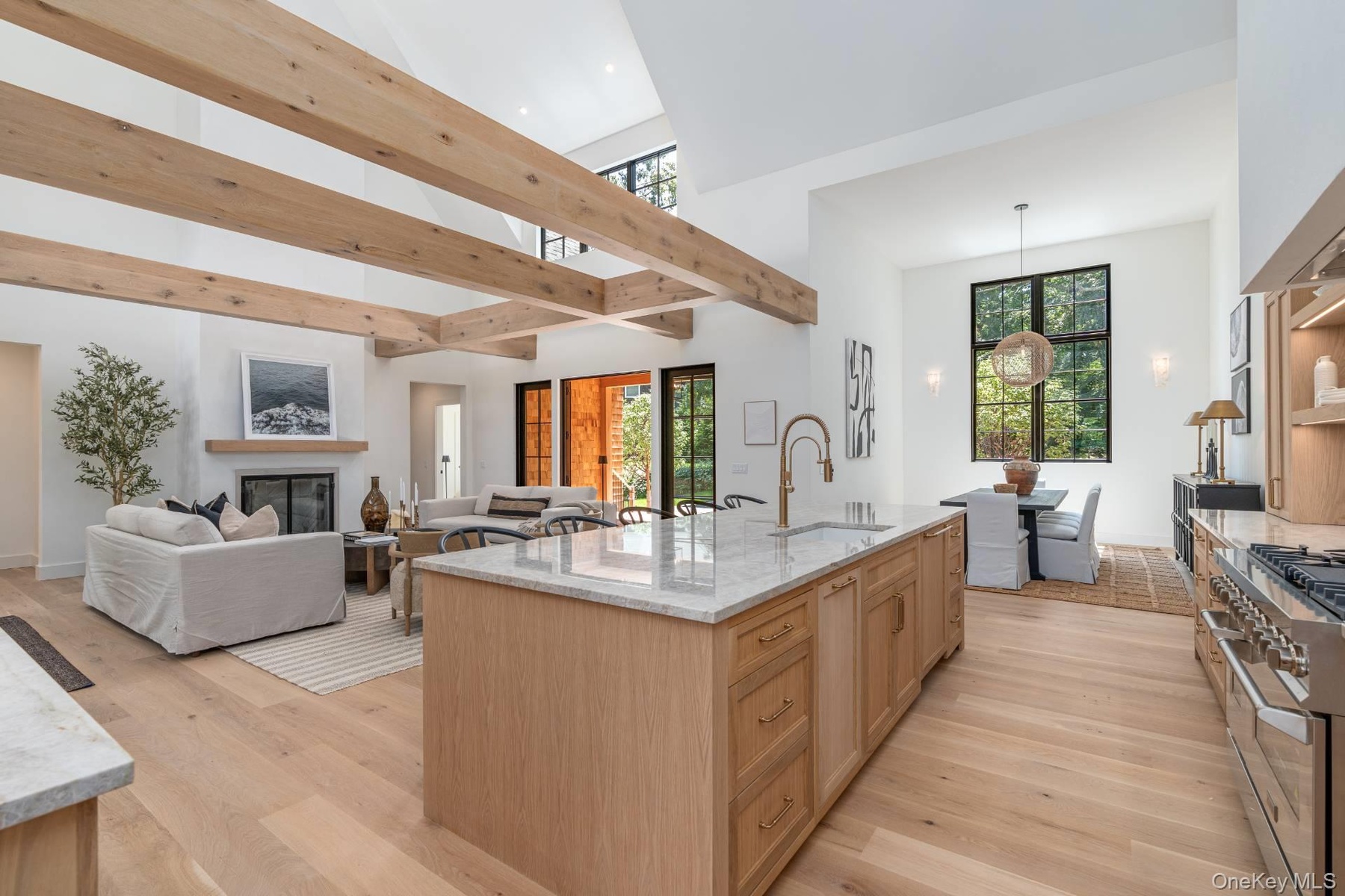 169 N Ferry Road, Shelter Island