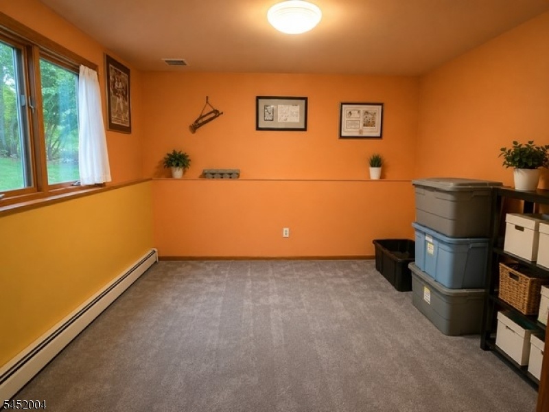 Bonus room