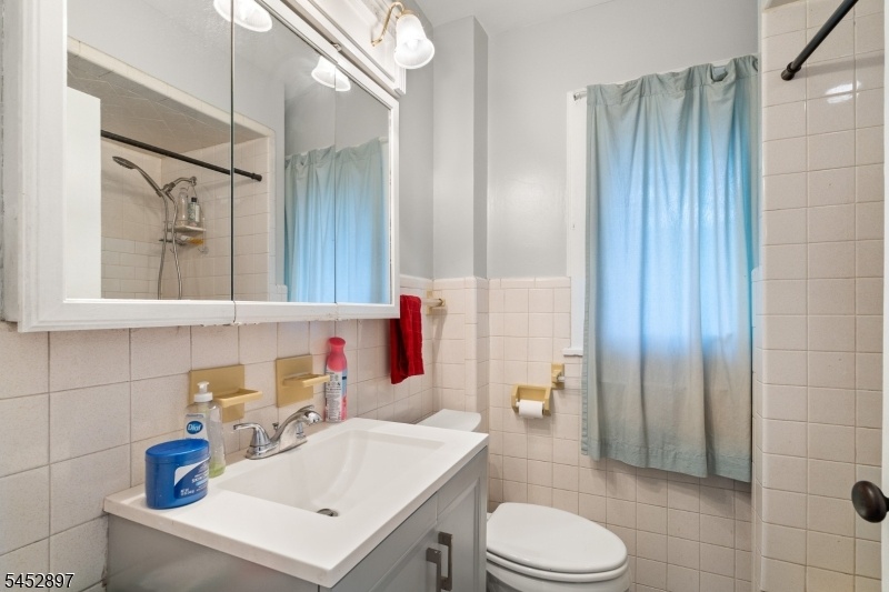 First Floor Bathroom