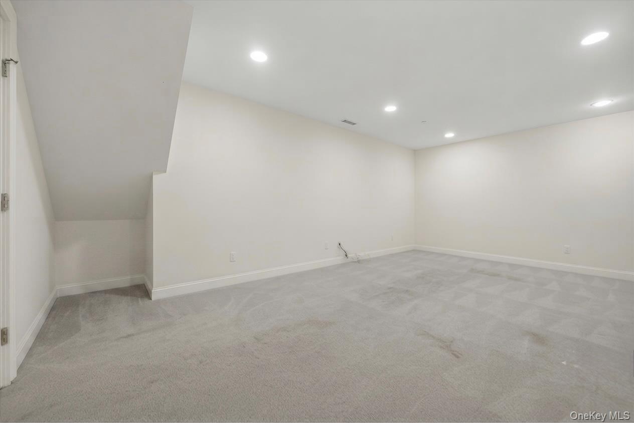 Recreation/Media/Work-out room