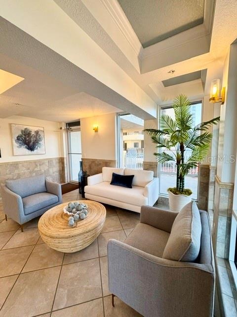 DOWNSTAIRS FOYER