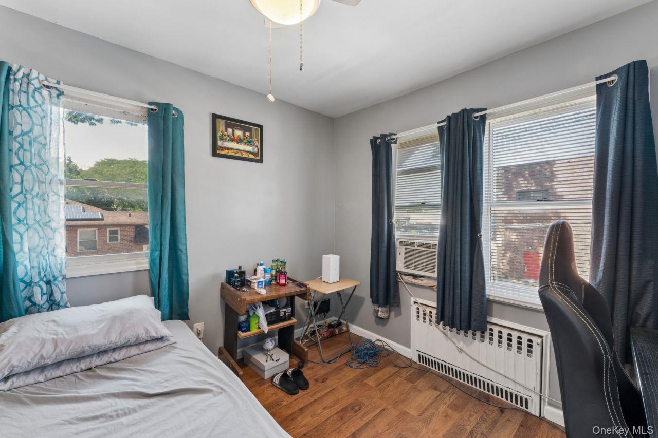 2nd-floor bedroom #2