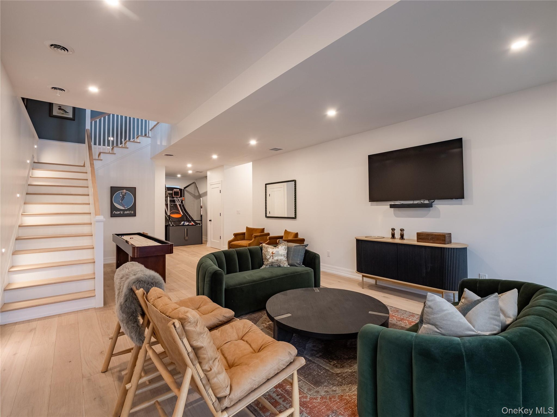 Living room at Stonewall Glen Clubhouse