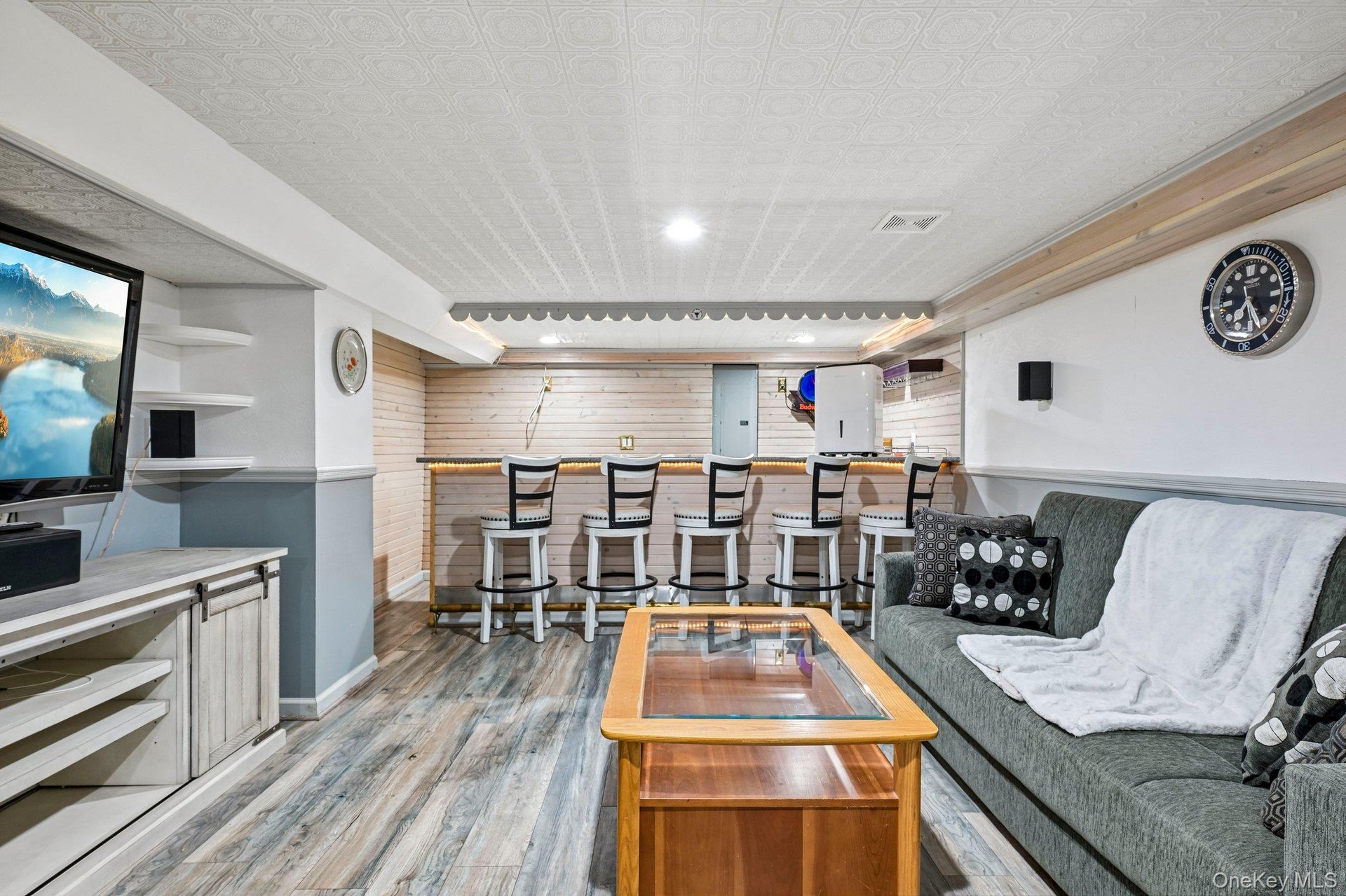 finished basement with wet bar