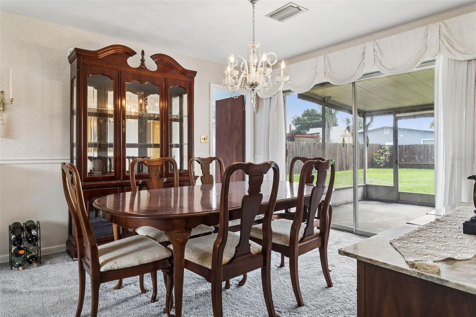 dining room