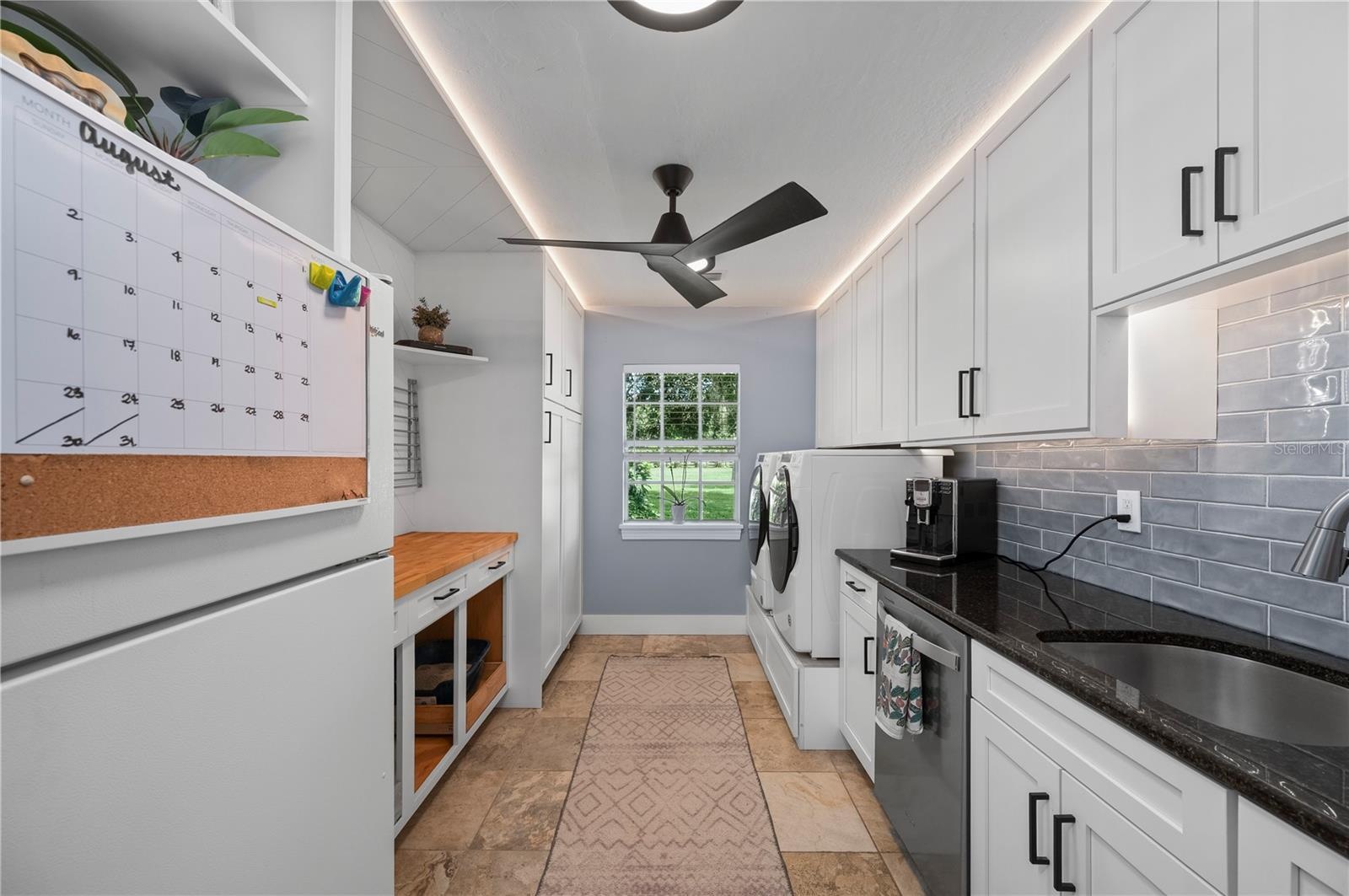 Butler's Pantry-Laundry Room
