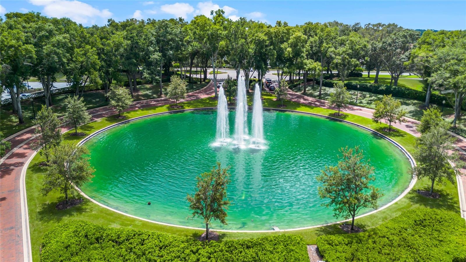 Welcom fountain into Heathrow