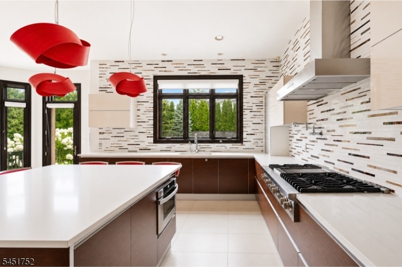 Kitchen (5 of 6)