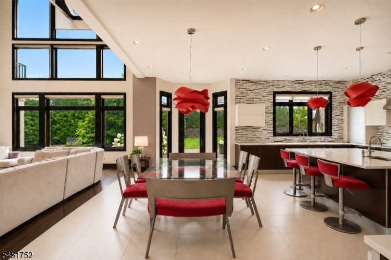 Kitchen (2 of 6)