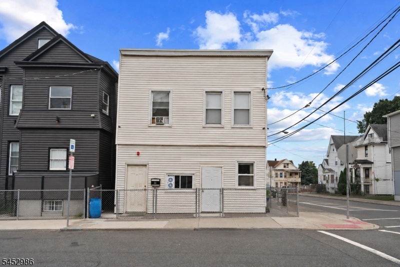 Front of House 2