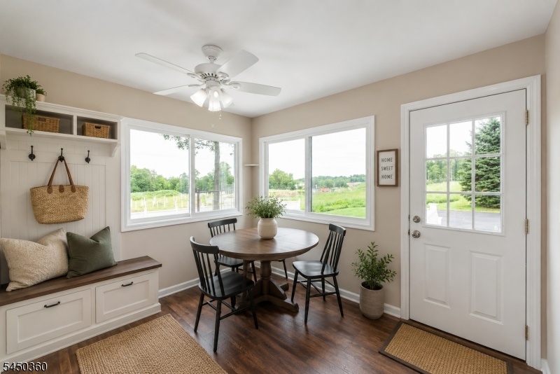Breakfast/Mud Room