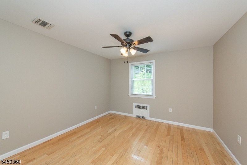 1st fl Bedroom 2