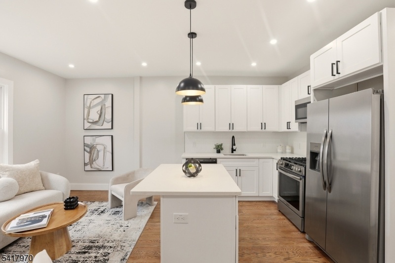 Kitchen/Dining
