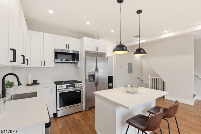 Kitchen/Dining