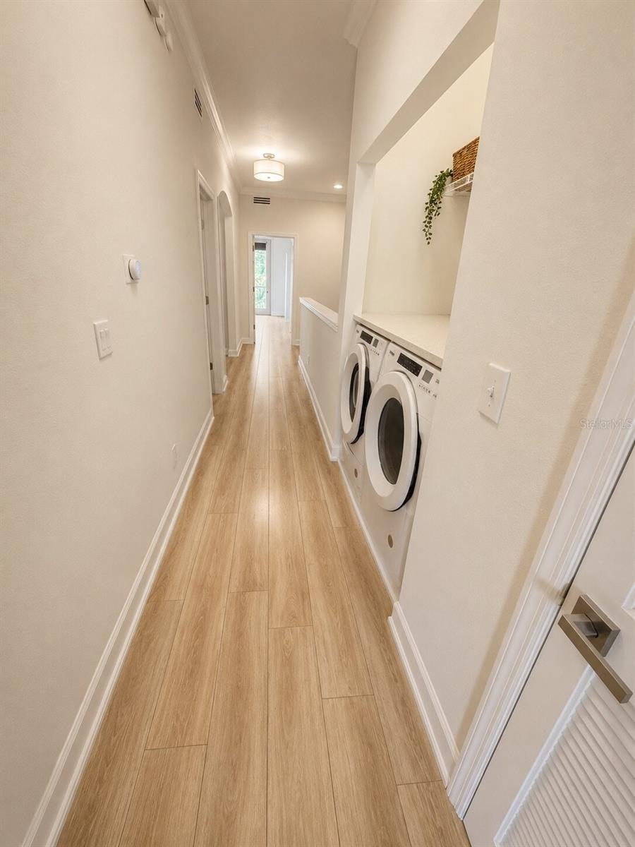 Hallway facing Primary