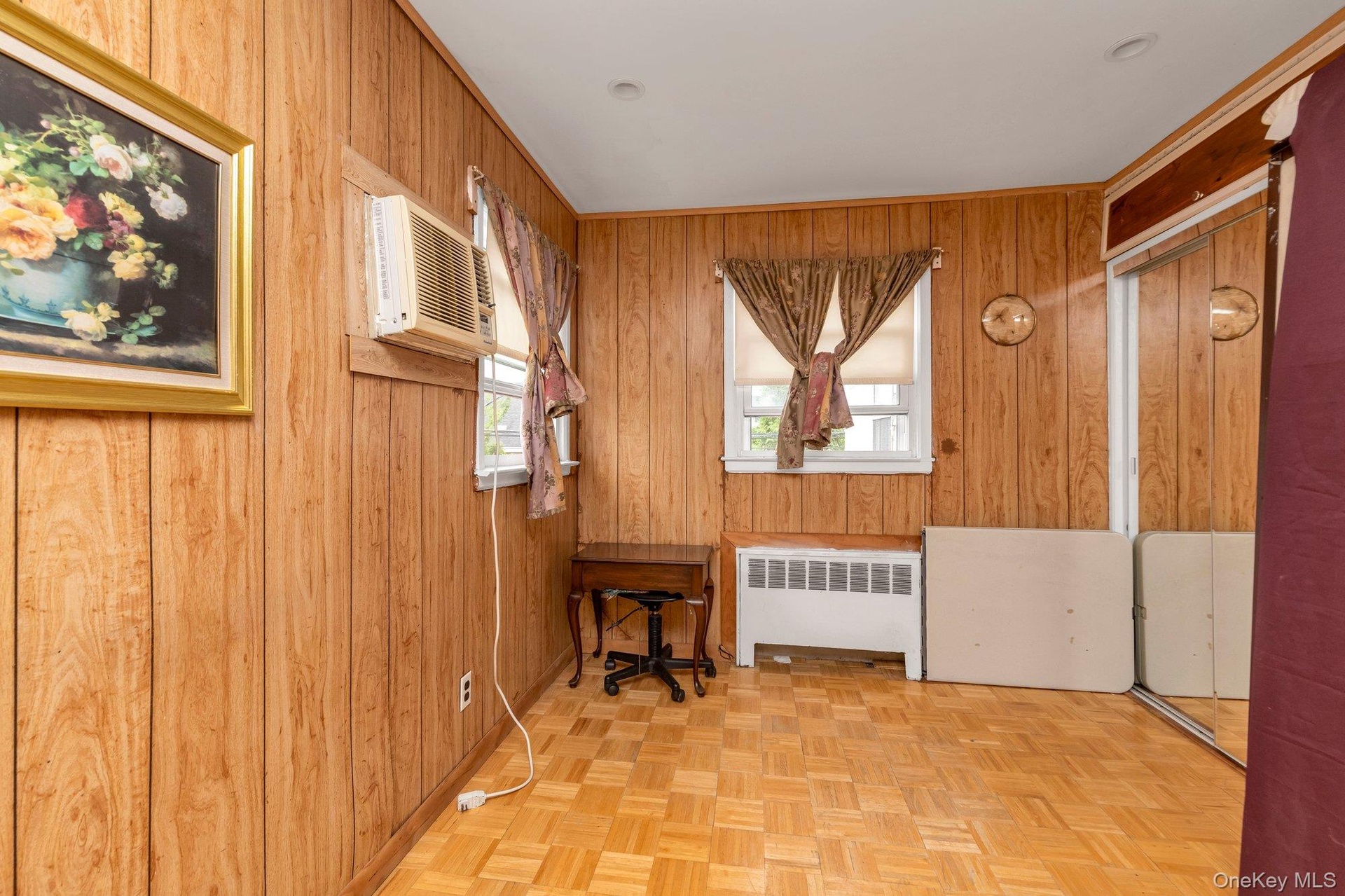 Bedroom or office