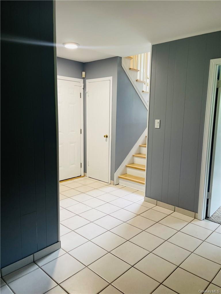 Finished walk out lower level entry