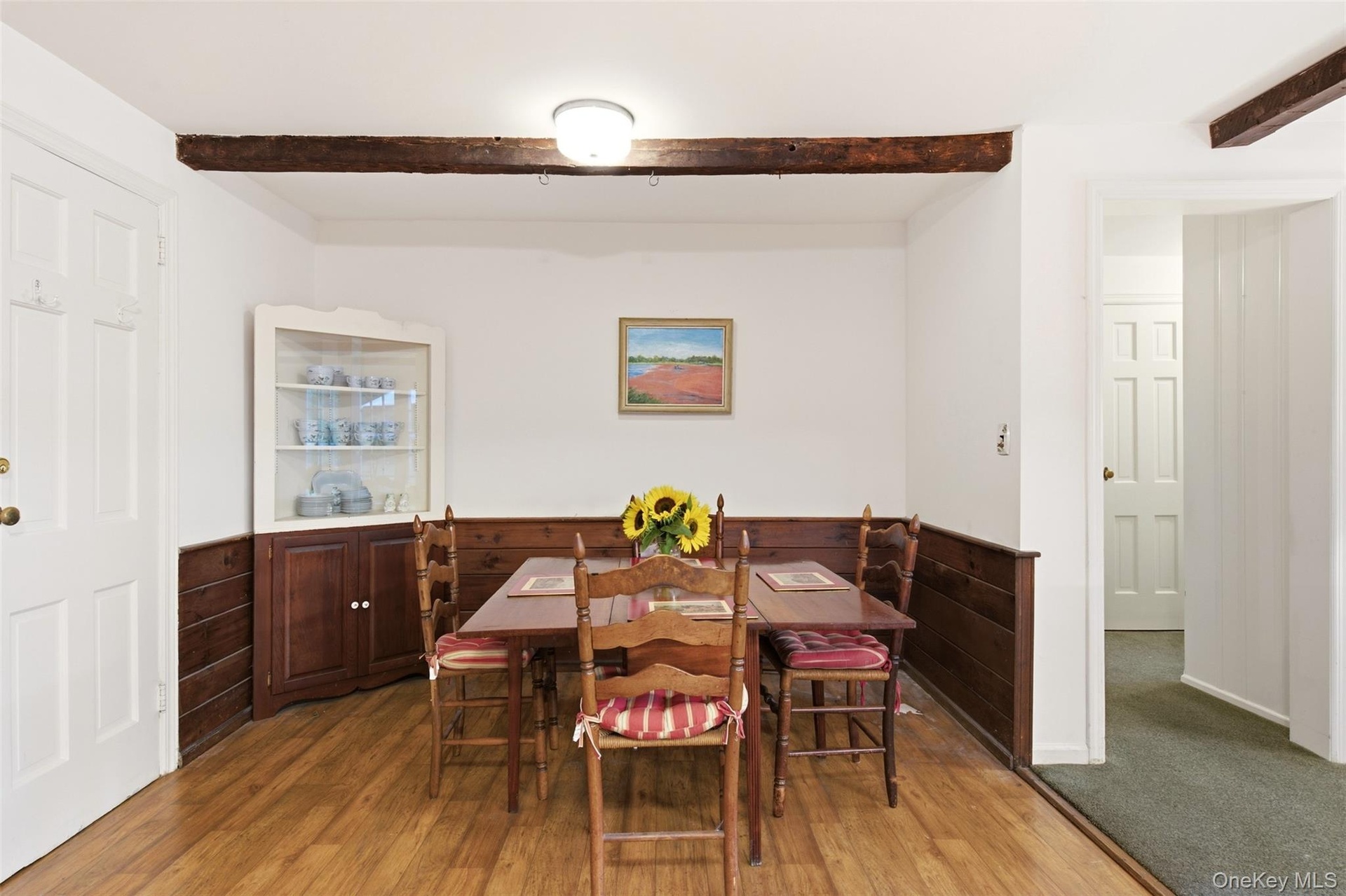 Eat-In Kitchen area