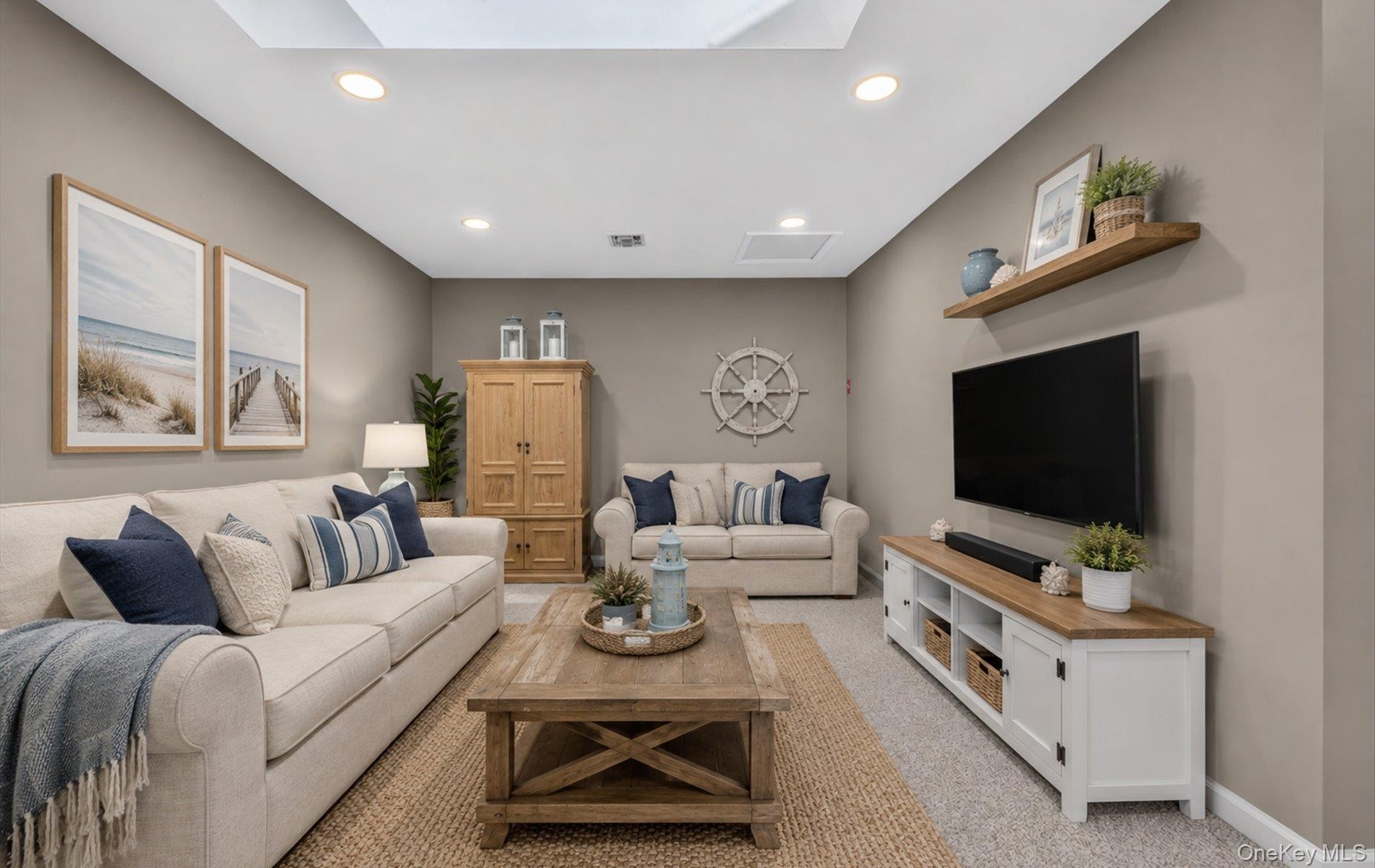 Den on Second Level