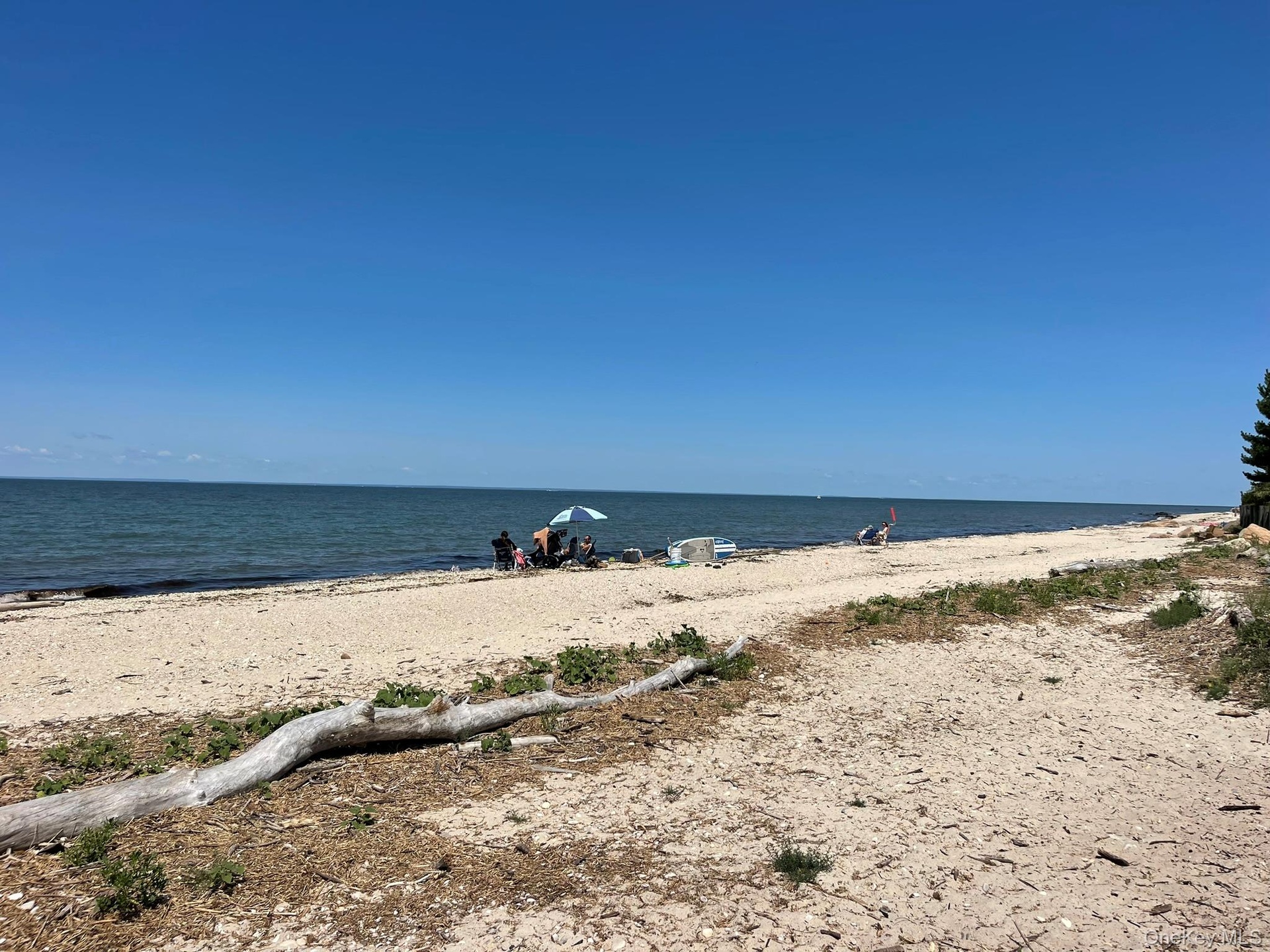 Bailie's Beach on the LI Sound