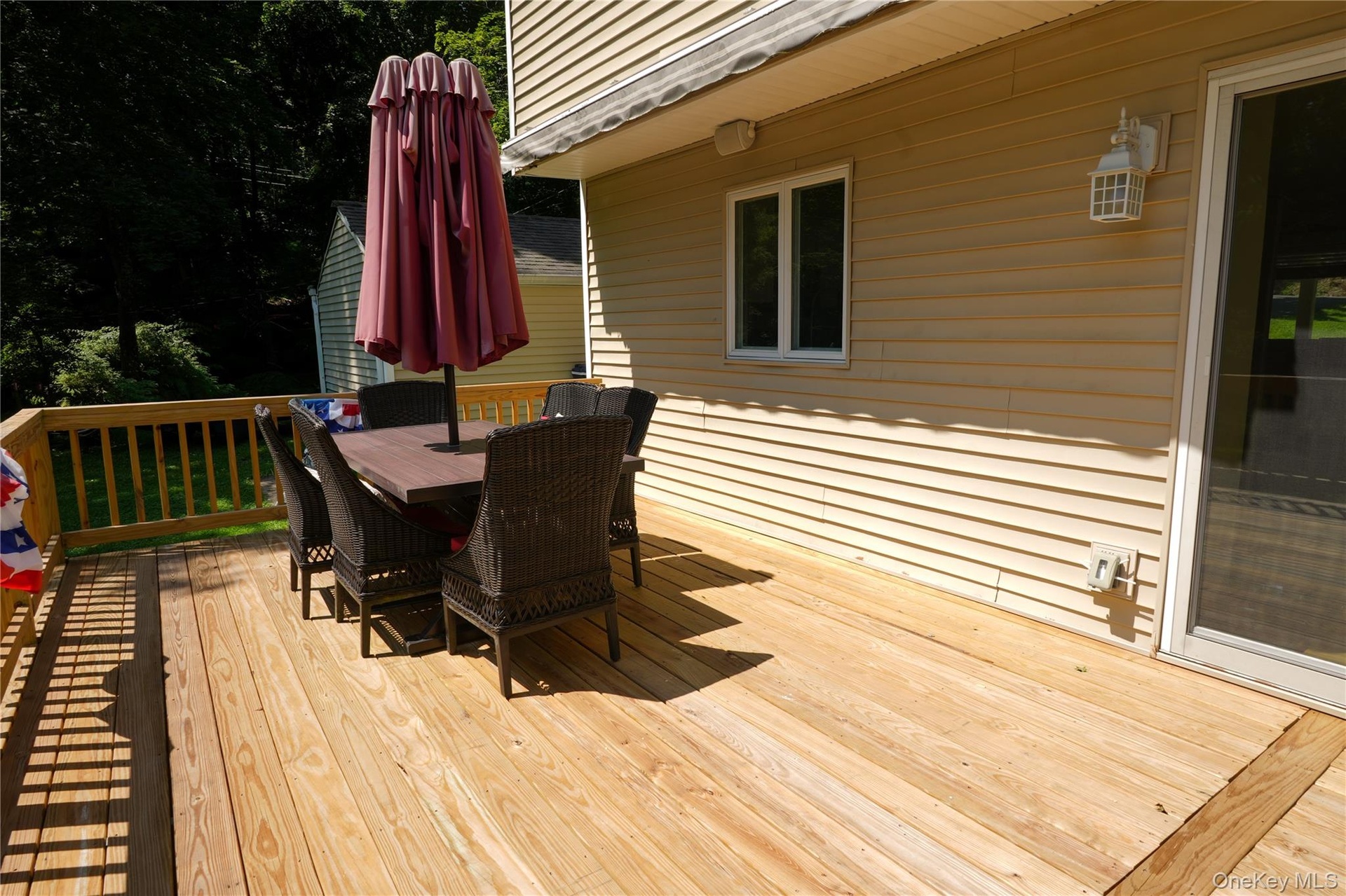 Brand-new custom deck to enjoy overlooking the backyard