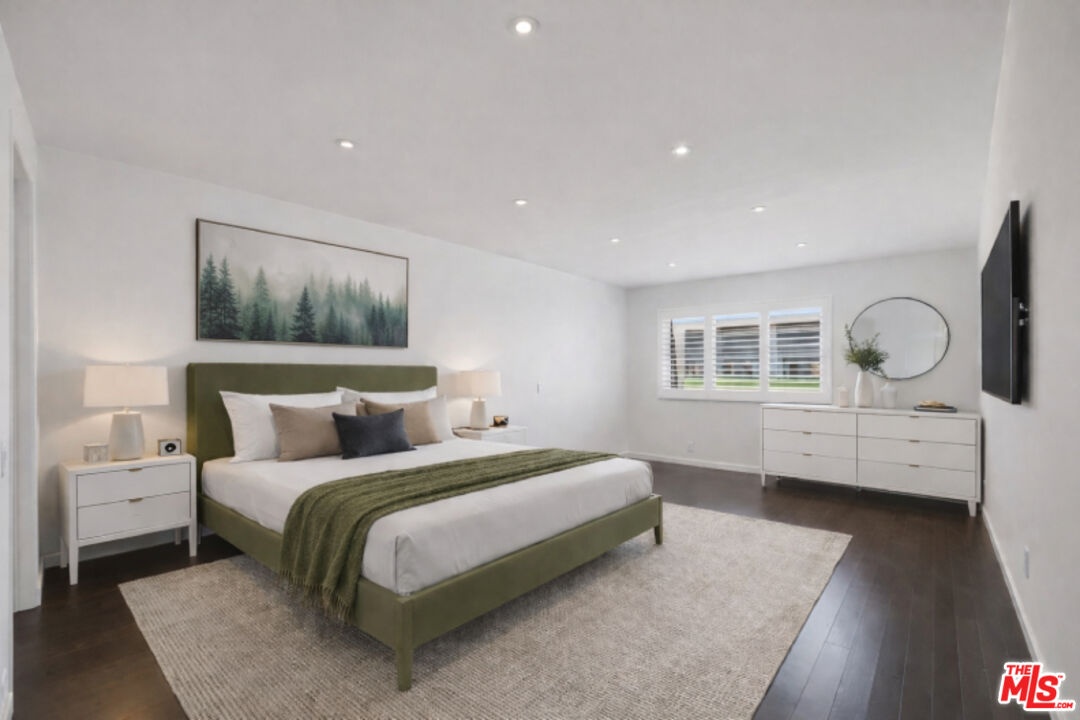 Virtual / digital staging