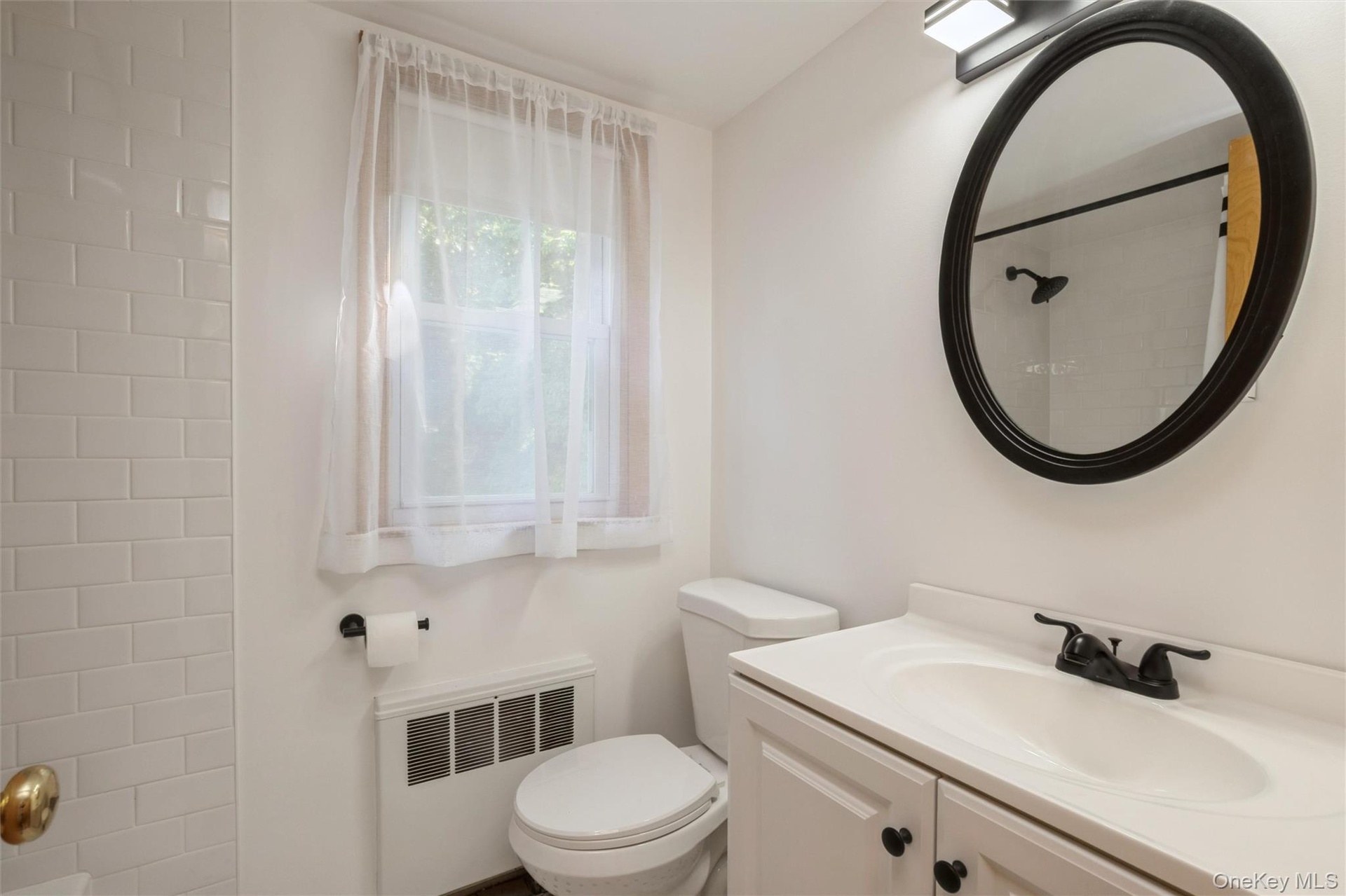 Upstairs Bath