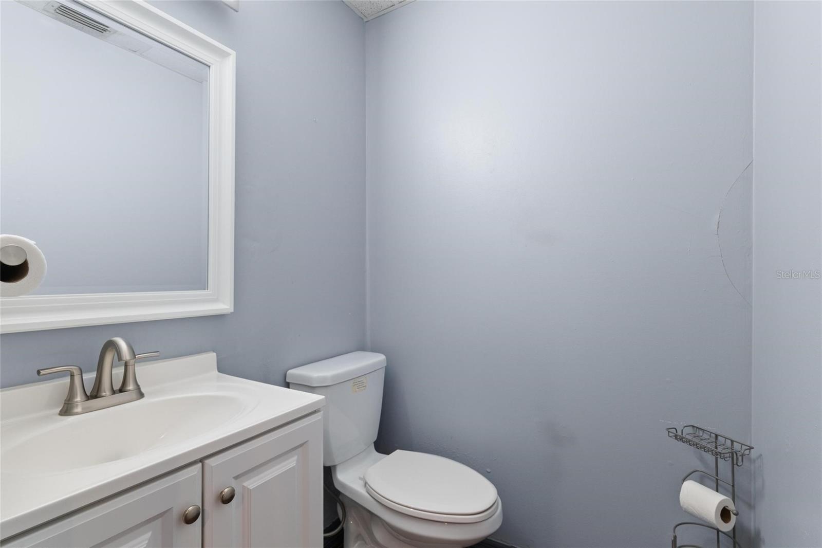 1st Floor Bathroom
