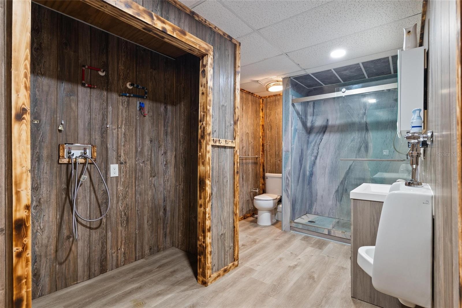 2nd Floor Utility & Bath