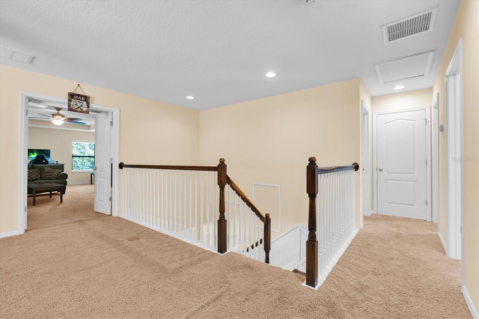 LOFT