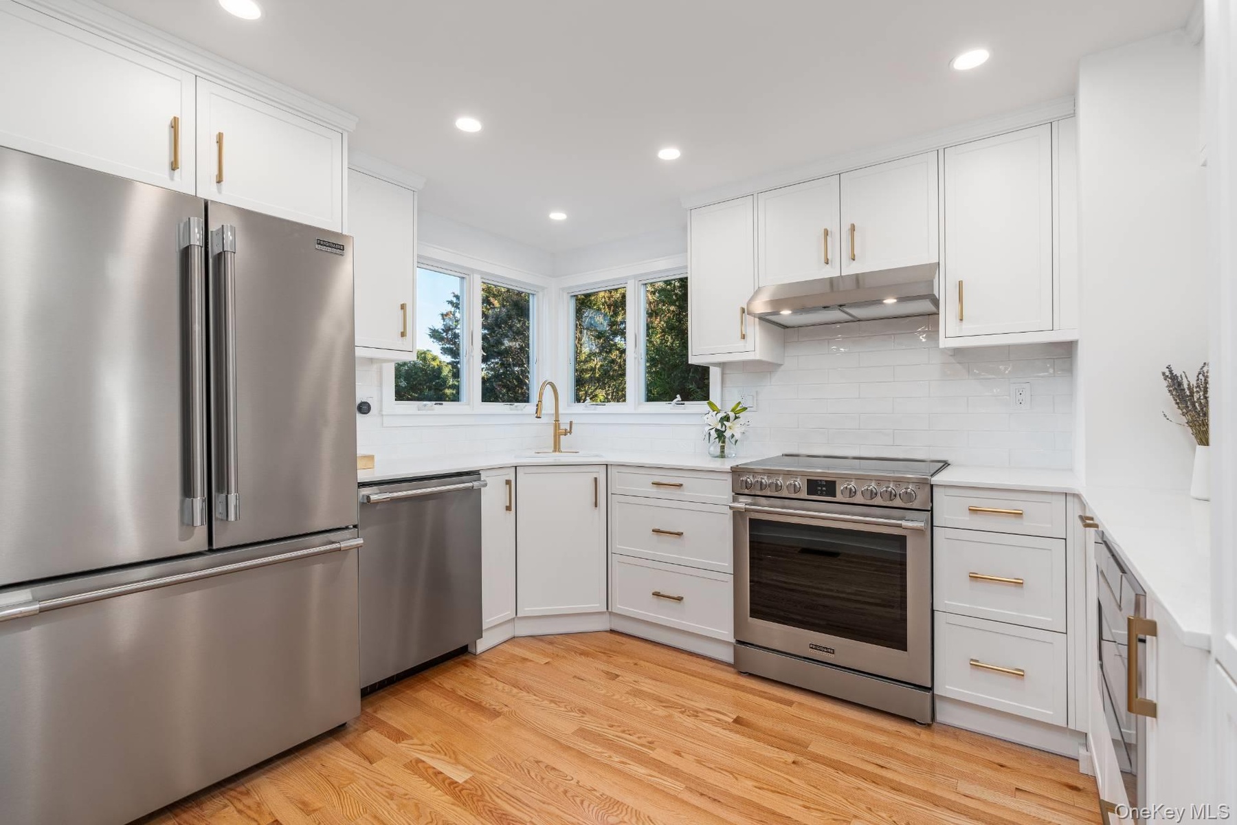 380 The Strand, East Marion