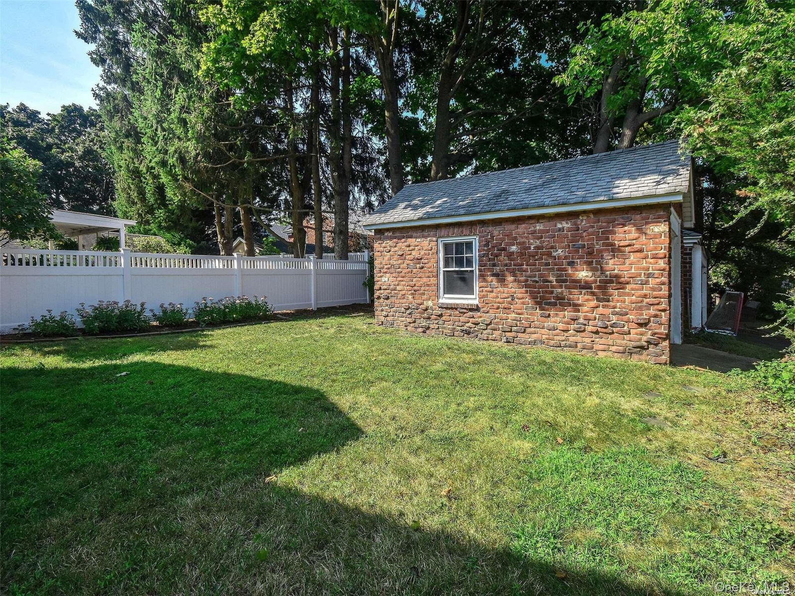Backyard / Garage