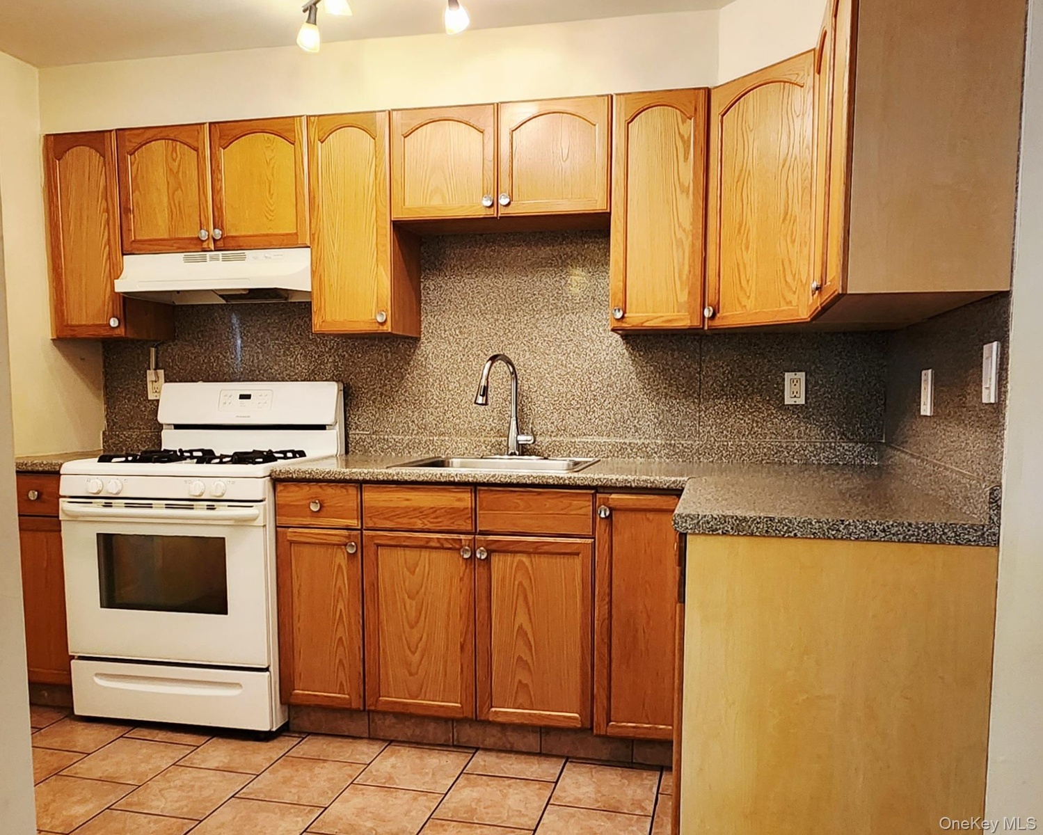 1st floor- modern kitchen